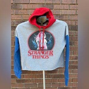 Netflix Stranger Things Eleven Graphic Hoodie Cropped Red Blue Gray Size Small